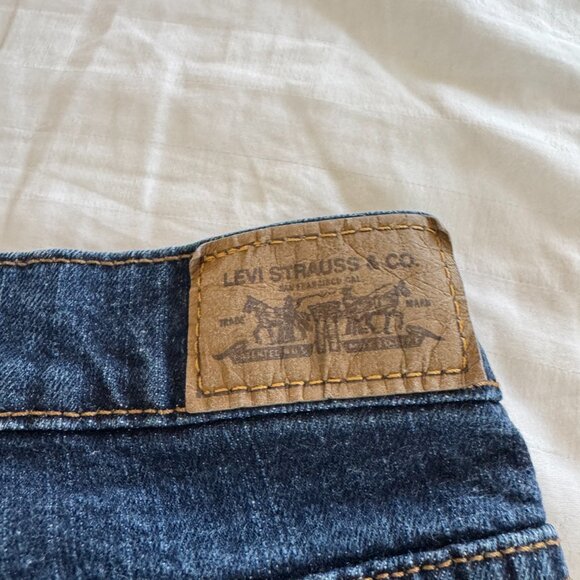 Levi's Straight Leg 505 - Picture 3 of 10